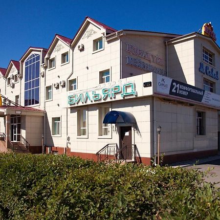 Ak Samal Hotel Karagandy Esterno foto