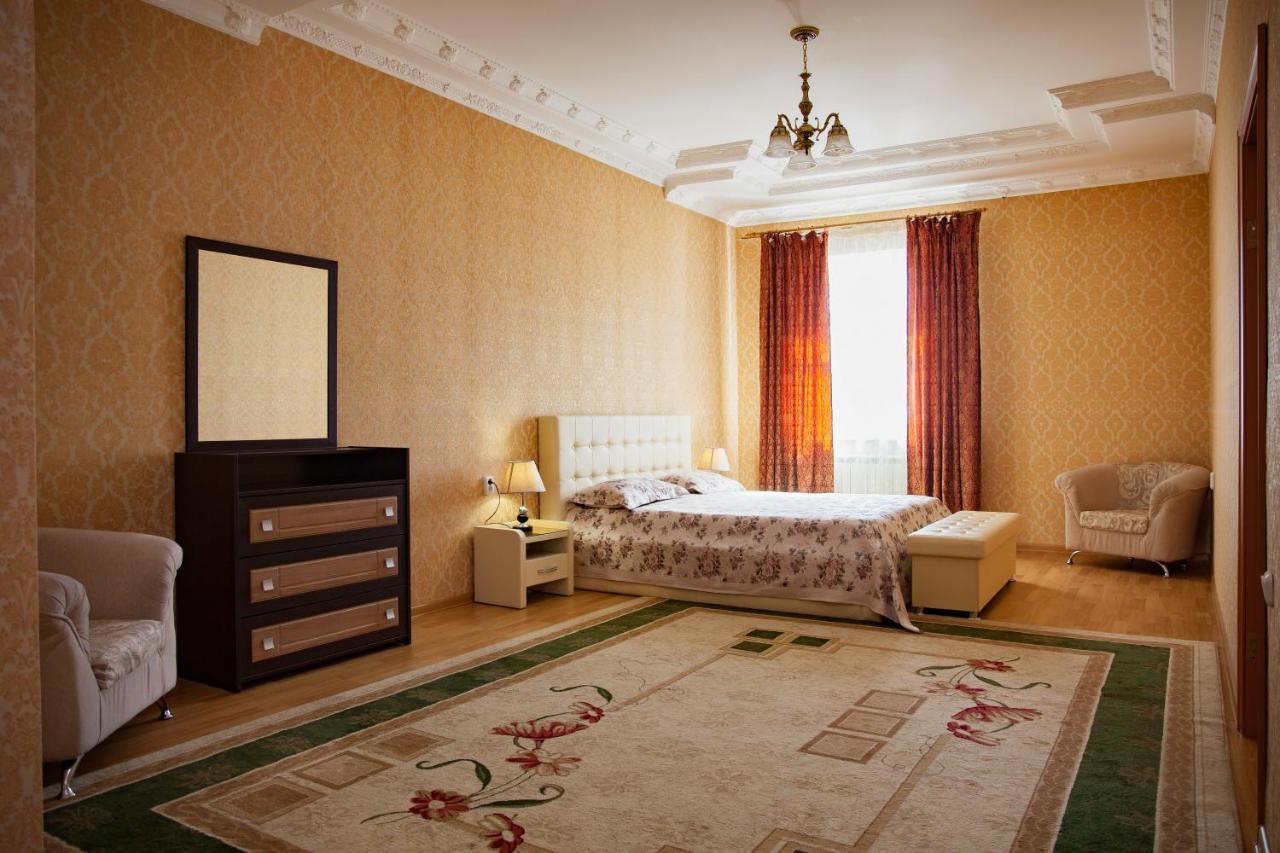 Ak Samal Hotel Karagandy Esterno foto